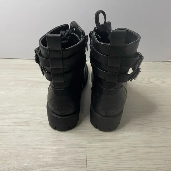 Xoxo Women’s Black Combat Boots Size 5 Faux Leather Side Zip Lace Up Buckle EUC - Picture 5 of 8